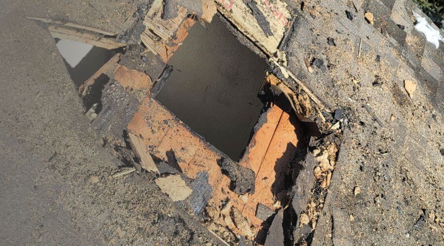 Why choose AquaHorizon Co for water damage restoration in South Gate